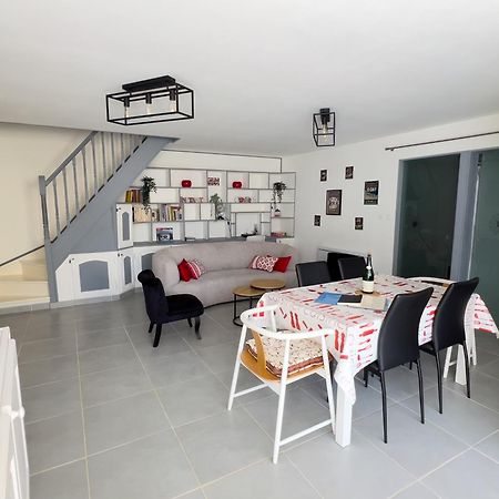 Cottage Overlord - 6 Personnes - Plages Du Debarquement Formigny Extérieur photo